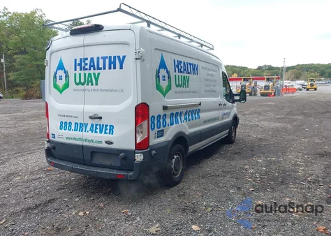 2018 Ford Transit-250 z USA, uszkodzony, nr VIN 1FTYR2CG7JKA03108